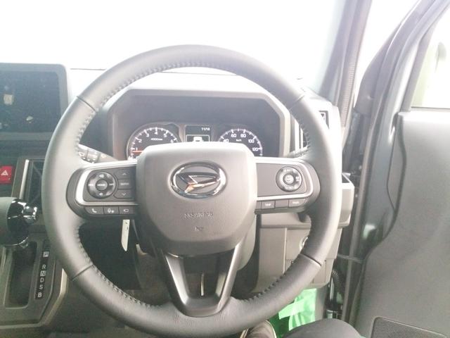 タフト Ｇ　クロムベンチャー　届出済未使用車　被害軽減ブレーキ　運転手／助手席シートヒーター　パノラマモニター　ＬＥＤヘッドランプ　ＬＥＤフォグランプ　スマートキー　電動パーキングブレーキ　本革巻ステアリング　アルミホイール（17枚目）