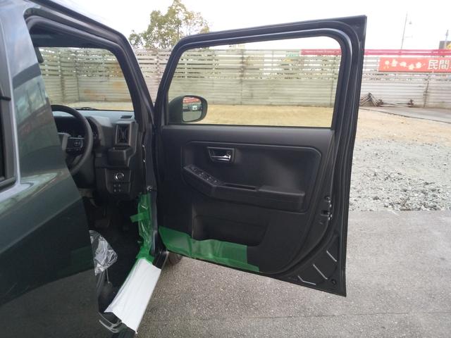 タフト Ｇ　クロムベンチャー　届出済未使用車　被害軽減ブレーキ　運転手／助手席シートヒーター　パノラマモニター　ＬＥＤヘッドランプ　ＬＥＤフォグランプ　スマートキー　電動パーキングブレーキ　本革巻ステアリング　アルミホイール（37枚目）