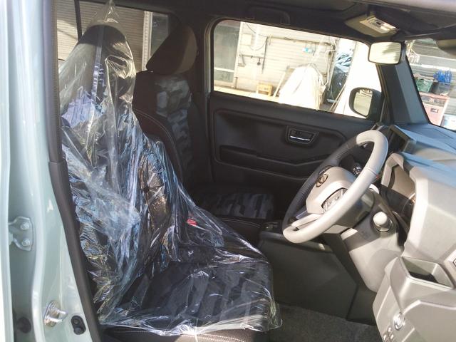 タフト Ｇ　クロムベンチャー　届出済未使用車　被害軽減ブレーキ　運転手／助手席シートヒーター　全方位カメラ　ＬＥＤヘッドランプ　ＬＥＤフォグランプ　スマートキー　プッシュスタート　電動パーキング　本革巻ステアリング　アルミホイール（11枚目）