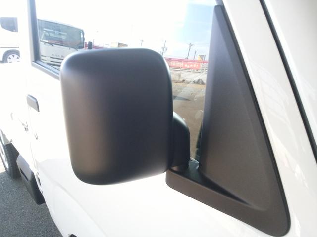 ハイゼットトラック スタンダード　届出済未使用車　被害軽減ブレーキ　４ＷＤ車　ラジオ　マニュアルエアコン　コーナーセンサー　ハロゲンヘッドライト　スーパーＵＶカットガラス（フロントガラス）　パワステ　板キー（27枚目）