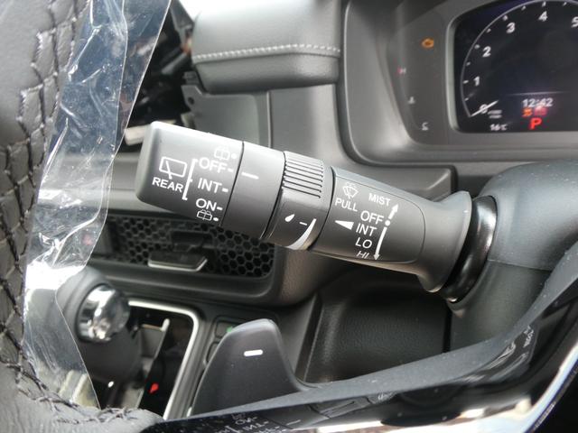 ステップワゴン スパーダ　登録済未使用車　メーカー保証付　スマートキー　バックカメラ　シートヒーター　両側パワースライドドア　ＵＳＢポート（19枚目）