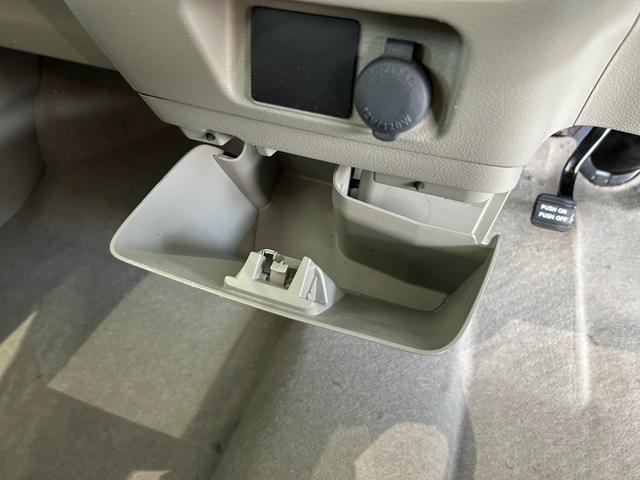 スペーシア Ｘ　車検整備２年付　ＧＯＯ保証１年付　ＧＯＯ鑑定車　スマートキー　ＣＤデッキ　ＥＴＣ　両側パワースライドドア　プッシュスタート　アイドリングストップ（31枚目）