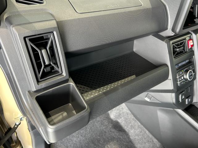 タフト Ｘ　届出済未使用　メーカー保証付　スカイフィールトップ　ＬＥＤヘッドライト　被害軽減ブレーキ　バックカメラ　スマートキー　プッシュスタート　フロントＵＶカットガラス（48枚目）