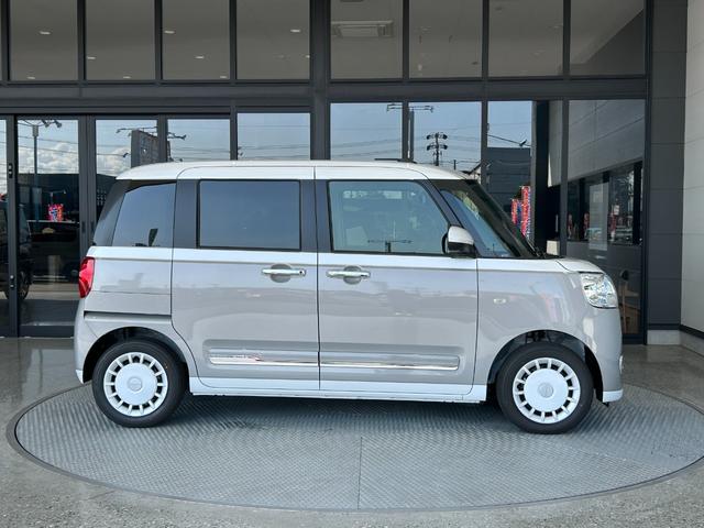 ムーヴキャンバス ストライプスＧ　届出済未使用　メーカー保証付　被害軽減ブレーキ　パノラマモニター　両側パワースライドドア　ＬＥＤヘッドライト　ＬＥＤフォグランプ　オート格納式ミラー　３６０°スーパーＵＶ＆ＩＲカットガラス（6枚目）