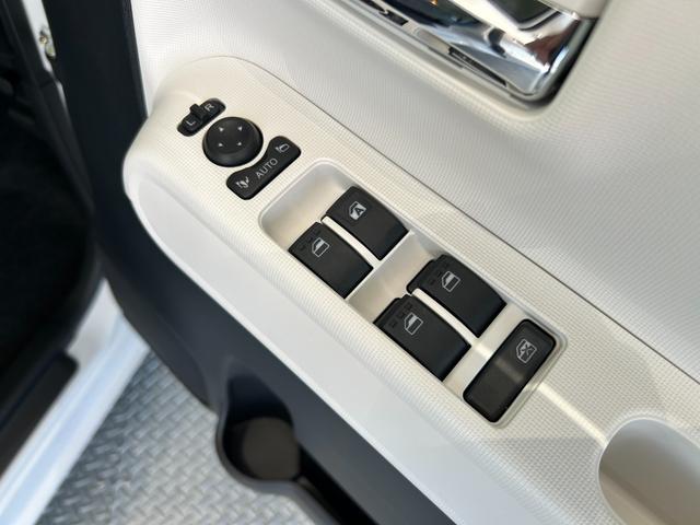ムーヴキャンバス ストライプスＧ　届出済未使用　メーカー保証付　被害軽減ブレーキ　パノラマモニター　両側パワースライドドア　ＬＥＤヘッドライト　ＬＥＤフォグランプ　オート格納式ミラー　３６０°スーパーＵＶ＆ＩＲカットガラス（24枚目）