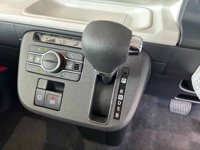 ムーヴキャンバス ストライプスＧ　届出済未使用　メーカー保証付　被害軽減ブレーキ　パノラマモニター　両側パワースライドドア　ＬＥＤヘッドライト　ＬＥＤフォグランプ　オート格納式ミラー　３６０°スーパーＵＶ＆ＩＲカットガラス（32枚目）