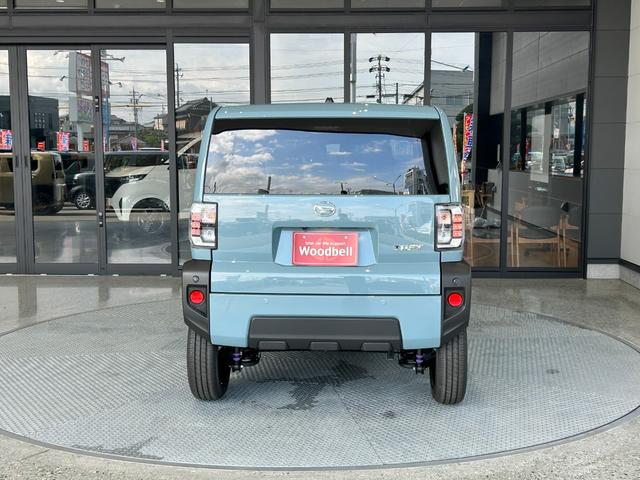 タフト Ｘ　届出済未使用　メーカー保証付　被害軽減ブレーキ　電動パーキングブレーキ　プッシュボタンスタート　スカイフィールトップ　キーフリーシステム　オートブレーキホールド機能　バックカメラ　ＵＳＢソケット（8枚目）