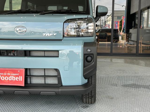 タフト Ｘ　届出済未使用　メーカー保証付　被害軽減ブレーキ　電動パーキングブレーキ　プッシュボタンスタート　スカイフィールトップ　キーフリーシステム　オートブレーキホールド機能　バックカメラ　ＵＳＢソケット（11枚目）