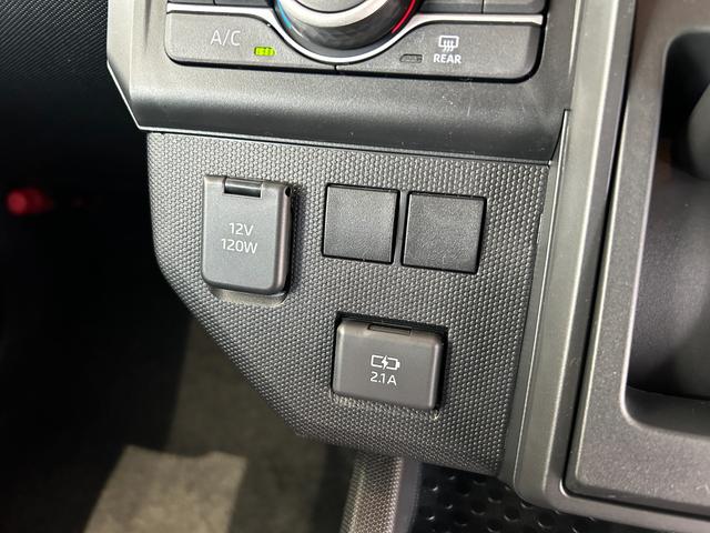 タフト Ｘ　届出済未使用　メーカー保証付　被害軽減ブレーキ　電動パーキングブレーキ　プッシュボタンスタート　スカイフィールトップ　キーフリーシステム　オートブレーキホールド機能　バックカメラ　ＵＳＢソケット（33枚目）