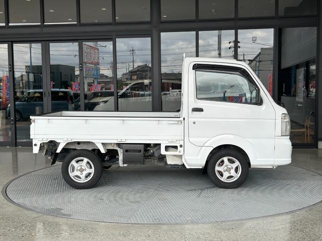 キャリイトラック ＫＣエアコン・パワステ農繁仕様　ＧＯＯ鑑定車　Ｇｏｏ保証付き　点検整備付き　４ＷＤ　５ＭＴ　ミラー型ドライブレコーダー　ＡＭ／ＦＭラジオ　パワーステアリング（6枚目）