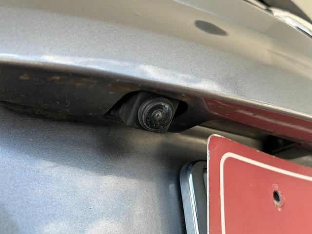 ノート ｅ－パワー　メダリスト　車検整備２年付　ＧＯＯ保証１年付　ＧＯＯ鑑定車　被害軽減ブレーキ　スマートキー　カーナビ　アラウンドビューモニター　ＥＴＣ　電動格納ミラー（20枚目）