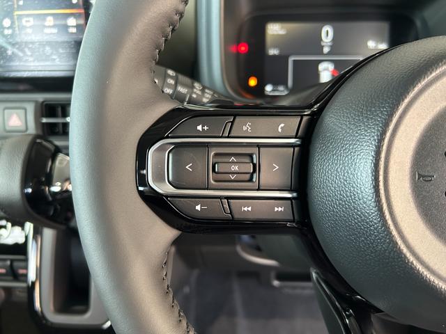 クロスビー ハイブリッドＭＺ　新車　ブラックタフ２トーン　アップグレードパッケージ　メーカー保証付　全方位モニター付メモリーナビ　被害軽減ブレーキ　ＬＥＤヘッドライト　ＬＥＤフォグランプ　シートヒーター　電動格納ミラー（28枚目）