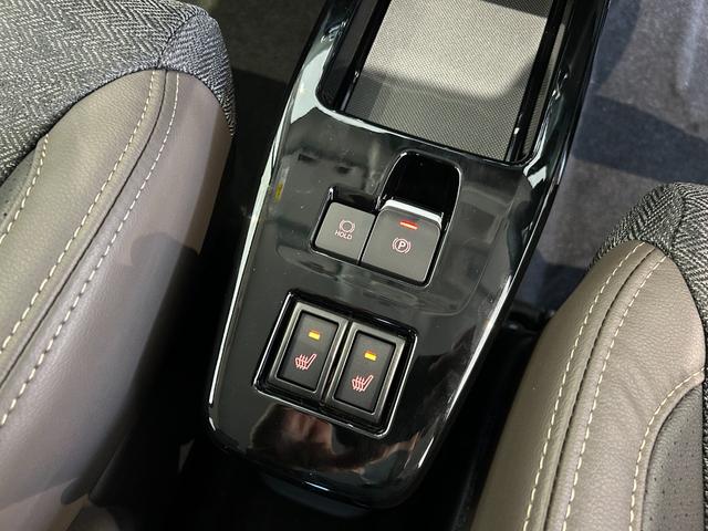 クロスビー ハイブリッドＭＺ　新車　ブラックタフ２トーン　アップグレードパッケージ　メーカー保証付　全方位モニター付メモリーナビ　被害軽減ブレーキ　ＬＥＤヘッドライト　ＬＥＤフォグランプ　シートヒーター　電動格納ミラー（42枚目）