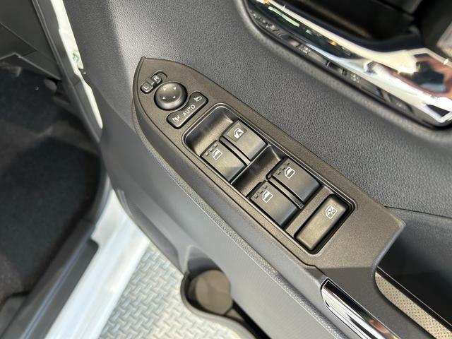 タント カスタムX 届出済未使用 メーカー保証付 パノラマモニター 被害軽減ブレーキ 両側パワースライド 電動パーキングブレーキ LEDヘッドライト/フォグランプ シートヒーター 360°スーパーUV&IRカットガラス(26枚目)