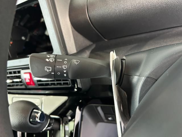 タント カスタムX 届出済未使用 メーカー保証付 パノラマモニター 被害軽減ブレーキ 両側パワースライド 電動パーキングブレーキ LEDヘッドライト/フォグランプ シートヒーター 360°スーパーUV&IRカットガラス(30枚目)