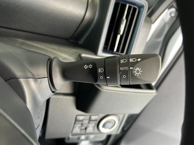 タント カスタムX 届出済未使用 メーカー保証付 パノラマモニター 被害軽減ブレーキ 両側パワースライド 電動パーキングブレーキ LEDヘッドライト/フォグランプ シートヒーター 360°スーパーUV&IRカットガラス(31枚目)