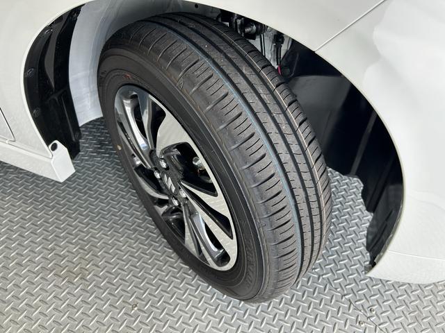 ソリオバンディット ハイブリッドMV 新車 メーカー保証付 全方位モニター付メモリーナビ 両側パワースライドドア 被害軽減ブレーキ LEDヘッドライト LEDフォグランプ 電動パーキングブレーキ ロールサンシェード(15枚目)