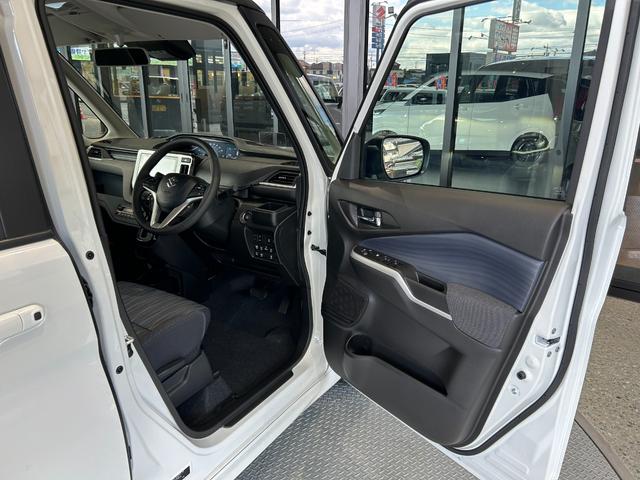 ソリオ ハイブリッドMZ 新車 全方位モニター付メモリーナビ LEDヘッドライト LEDフォグランプ シートヒーター スリムサーキュレーター ロールサンシェード 電動パーキングブレーキ 両側パワースライドドア(24枚目)