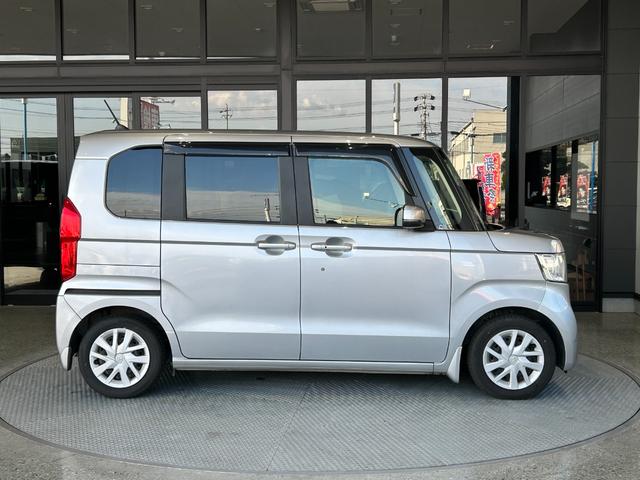 Ｎ－ＢＯＸ Ｇ・Ｌ　点検整備付　ＧＯＯ鑑定車　ＧＯＯ保証１年付　スマートキー　カーナビ　バックカメラ　ＥＴＣ　助手席側パワースライドドア　被害軽減ブレーキ　オートライト（5枚目）