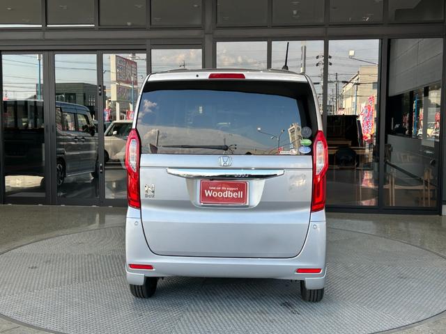 Ｎ－ＢＯＸ Ｇ・Ｌ　点検整備付　ＧＯＯ鑑定車　ＧＯＯ保証１年付　スマートキー　カーナビ　バックカメラ　ＥＴＣ　助手席側パワースライドドア　被害軽減ブレーキ　オートライト（7枚目）