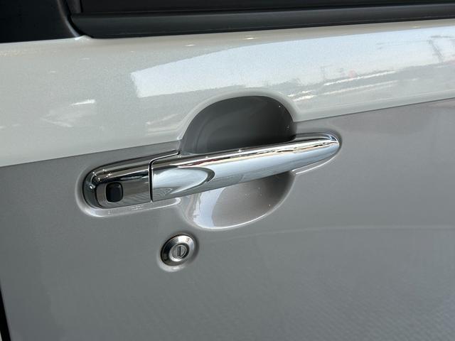 ムーヴキャンバス Gメイクアップ SAIII 点検整備付 GOO鑑定車 GOO保証1年付 カーナビ バックカメラ ETC スマートキー プッシュスタート 被害軽減ブレーキ 両側パワースライドドア 電動格納ミラー フォグランプ オートライト(16枚目)