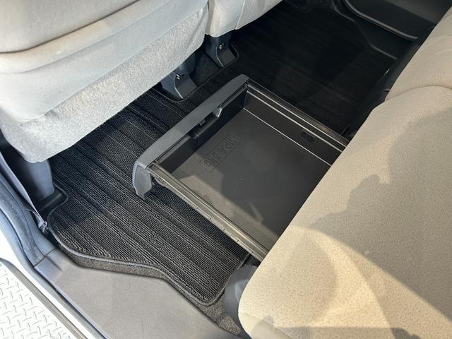 ムーヴキャンバス Gメイクアップ SAIII 点検整備付 GOO鑑定車 GOO保証1年付 カーナビ バックカメラ ETC スマートキー プッシュスタート 被害軽減ブレーキ 両側パワースライドドア 電動格納ミラー フォグランプ オートライト(48枚目)