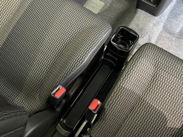 ハスラー ハイブリッドＸ　届出済未使用　メーカー保証付　　　スマートキー　被害軽減ブレーキ　ＬＥＤヘッドライト　ＬＥＤフォグランプ　１５インチアルミホイル　６スピーカー　リモート格納ミラー　シートヒーター（40枚目）