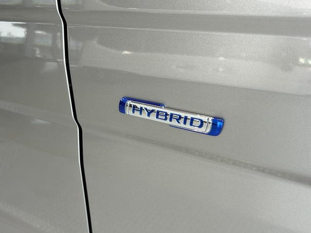 スペーシアカスタム ハイブリッドＸＳ　届出済未使用車　被害軽減ブレーキ　運転席／助手席シートヒーター　両側電動スライドドア　電動パーキングブレーキ　ＵＳＢ電源ソケット　ロールサンシェード　スライドドアクローザー　フルＬＥＤヘッドランプ（15枚目）