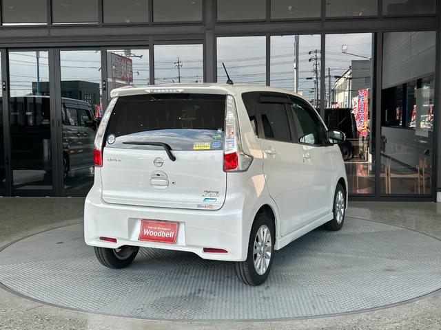 デイズ ハイウェイスターＸ　Ｖセレクション＋セーフティＩＩ　点検整備付　ＧＯＯ鑑定車　ＧＯＯ保証１年付　カーナビ　アラウンドビューモニター　ＥＴＣ　電動格納ミラー　スマートキー　プッシュスタート　アイドリングストップ（6枚目）