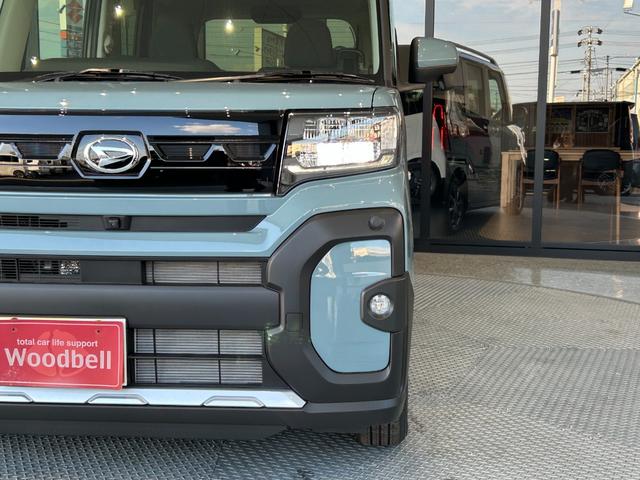 タント ファンクロス　届出済未使用車　メーカー保証付　パノラマモニター　被害軽減ブレーキ　両側パワースライドドア　ＬＥＤヘッドライト　ＬＥＤフォグランプ　３６０°スーパーＵＶ＆ＩＲカットガラス　シートヒーター（10枚目）