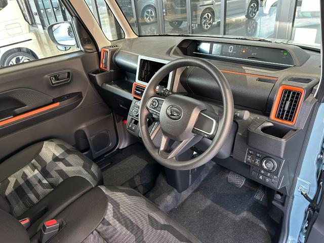 タント ファンクロス　届出済未使用車　メーカー保証付　パノラマモニター　被害軽減ブレーキ　両側パワースライドドア　ＬＥＤヘッドライト　ＬＥＤフォグランプ　３６０°スーパーＵＶ＆ＩＲカットガラス　シートヒーター（26枚目）