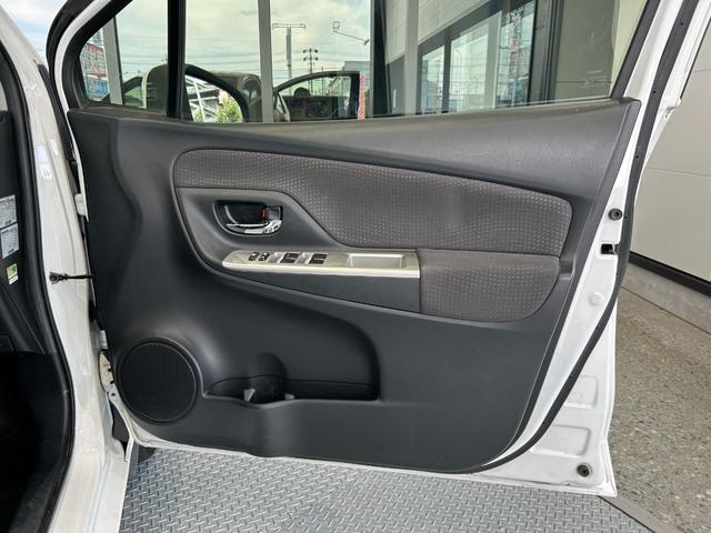 ヴィッツ Ｕ　車検整備２年付　ＧＯＯ鑑定車　ＧＯＯ保証１年付　スマートキー　プッシュスタート　カーナビ　バックカメラ　ＥＴＣ（22枚目）