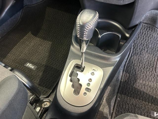 ヴィッツ Ｕ　車検整備２年付　ＧＯＯ鑑定車　ＧＯＯ保証１年付　スマートキー　プッシュスタート　カーナビ　バックカメラ　ＥＴＣ（36枚目）