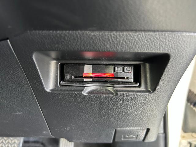 ヴィッツ Ｕ　車検整備２年付　ＧＯＯ鑑定車　ＧＯＯ保証１年付　スマートキー　プッシュスタート　カーナビ　バックカメラ　ＥＴＣ（40枚目）