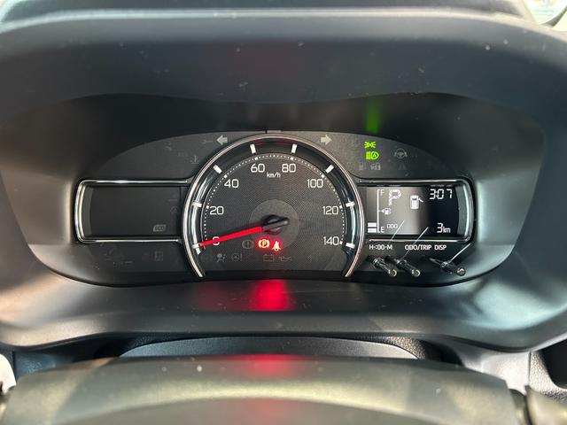 ムーヴ Ｘ　届出済未使用車　メーカー保証付　パノラマモニター　助手席側パワースライドドア　ＬＥＤヘッドライト　オートライト　被害軽減ブレーキ　スマートキー　プッシュスタート（32枚目）