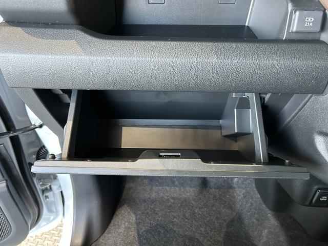 ムーヴ Ｘ　届出済未使用車　メーカー保証付　パノラマモニター　助手席側パワースライドドア　ＬＥＤヘッドライト　オートライト　被害軽減ブレーキ　スマートキー　プッシュスタート（50枚目）