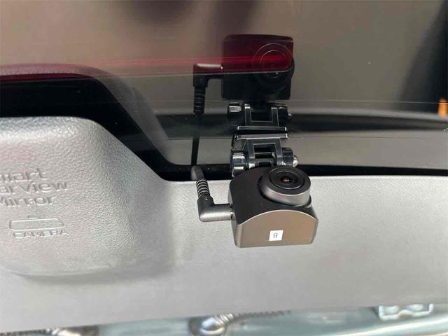 レヴォーグ ＳＴＩスポーツシャープ　４ＷＤ　ドライブレコーダー　ＥＴＣ　全周囲カメラ　純正フルセグナビ　クリアランスソナー　オートクルーズコントロール　レーンアシスト　衝突被害軽減システム　オートライト　ＬＥＤヘッドランプ（37枚目）