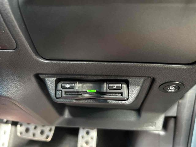レヴォーグ ＳＴＩスポーツシャープ　４ＷＤ　ドライブレコーダー　ＥＴＣ　全周囲カメラ　純正フルセグナビ　クリアランスソナー　オートクルーズコントロール　レーンアシスト　衝突被害軽減システム　オートライト　ＬＥＤヘッドランプ（69枚目）