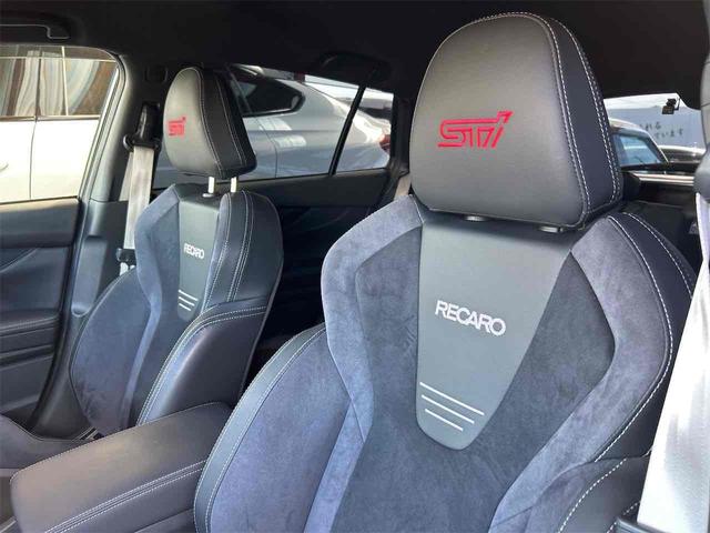 レヴォーグ ＳＴＩスポーツシャープ　４ＷＤ　ドライブレコーダー　ＥＴＣ　全周囲カメラ　純正フルセグナビ　クリアランスソナー　オートクルーズコントロール　レーンアシスト　衝突被害軽減システム　オートライト　ＬＥＤヘッドランプ（79枚目）