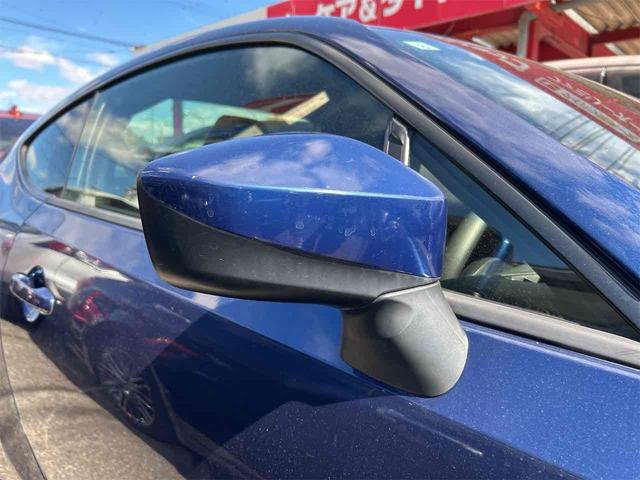 ８６ ＧＴ　ＥＴＣ　バックカメラ　アルパインフルセグナビ　クリアランスソナー　ＭＴ　オートライト　スマートキー　電動格納ミラー　アルミホイール　盗難防止システム　衝突安全ボディ　ＡＢＳ　ＥＳＣ　ＣＤ　ＤＶＤ再生（11枚目）