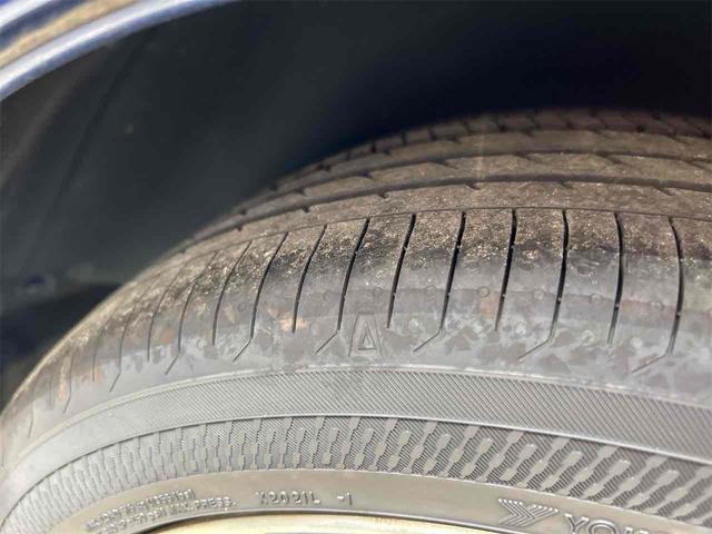 ８６ ＧＴ　ＥＴＣ　バックカメラ　アルパインフルセグナビ　クリアランスソナー　ＭＴ　オートライト　スマートキー　電動格納ミラー　アルミホイール　盗難防止システム　衝突安全ボディ　ＡＢＳ　ＥＳＣ　ＣＤ　ＤＶＤ再生（21枚目）