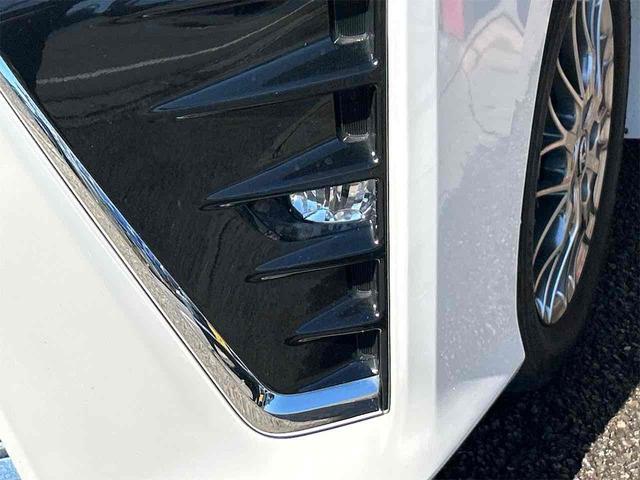 ヴォクシー ハイブリッドZS 煌 ドライブレコーダー ETC バックカメラ フルセグナビ オートクルーズコントロール レーンアシスト 両側電動スライドドア オートマチックハイビーム オートライト LEDヘッドランプ(9枚目)