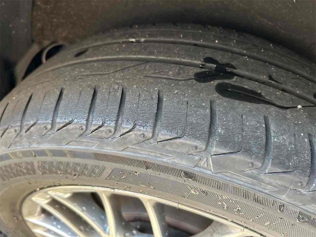 ヴォクシー ハイブリッドZS 煌 ドライブレコーダー ETC バックカメラ フルセグナビ オートクルーズコントロール レーンアシスト 両側電動スライドドア オートマチックハイビーム オートライト LEDヘッドランプ(29枚目)