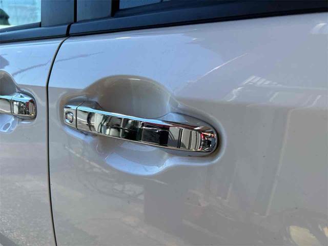 ヴォクシー ハイブリッドZS 煌 ドライブレコーダー ETC バックカメラ フルセグナビ オートクルーズコントロール レーンアシスト 両側電動スライドドア オートマチックハイビーム オートライト LEDヘッドランプ(30枚目)