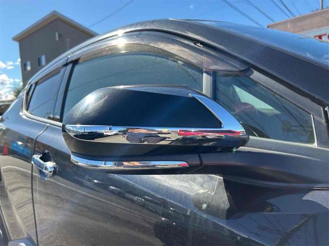 Ｃ－ＨＲ Ｇ　ＥＴＣ　バックカメラ　クリアランスソナー　オートクルーズコントロール　レーンアシスト　衝突被害軽減システム　純正フルセグナビ　オートマチックハイビーム　オートライト　アルミホイール　スマートキー（13枚目）