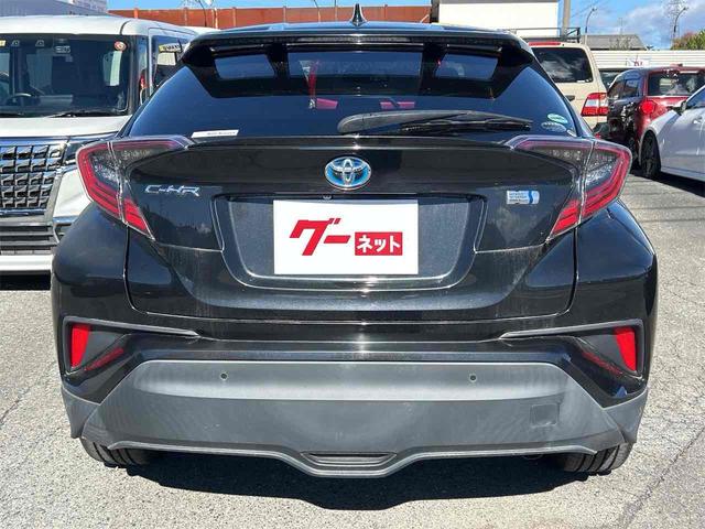 Ｃ－ＨＲ Ｇ　ＥＴＣ　バックカメラ　クリアランスソナー　オートクルーズコントロール　レーンアシスト　衝突被害軽減システム　純正フルセグナビ　オートマチックハイビーム　オートライト　アルミホイール　スマートキー（20枚目）