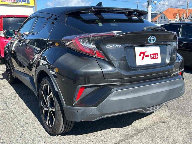 Ｃ－ＨＲ Ｇ　ＥＴＣ　バックカメラ　クリアランスソナー　オートクルーズコントロール　レーンアシスト　衝突被害軽減システム　純正フルセグナビ　オートマチックハイビーム　オートライト　アルミホイール　スマートキー（21枚目）