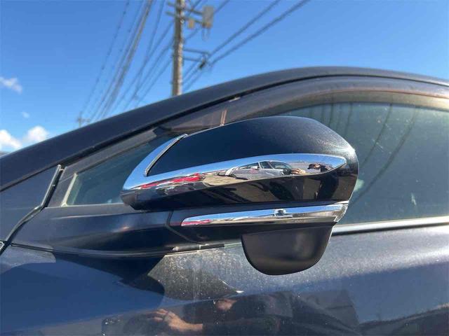 Ｃ－ＨＲ Ｇ　ＥＴＣ　バックカメラ　クリアランスソナー　オートクルーズコントロール　レーンアシスト　衝突被害軽減システム　純正フルセグナビ　オートマチックハイビーム　オートライト　アルミホイール　スマートキー（34枚目）