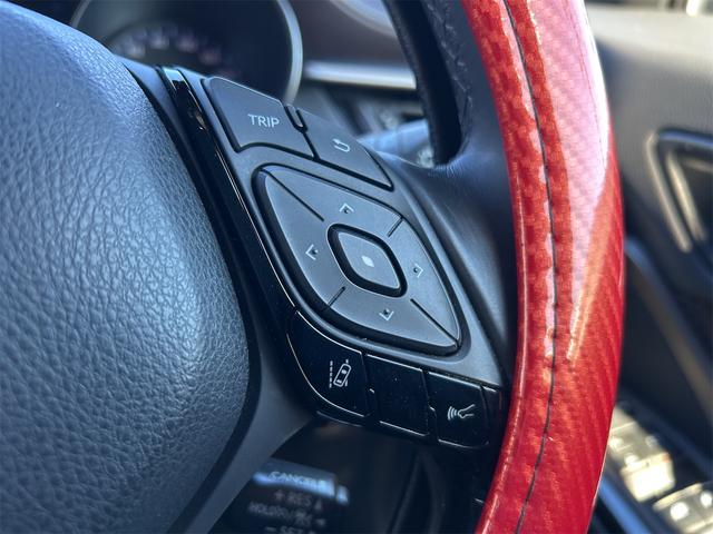 Ｃ－ＨＲ Ｇ　ＥＴＣ　バックカメラ　クリアランスソナー　オートクルーズコントロール　レーンアシスト　衝突被害軽減システム　純正フルセグナビ　オートマチックハイビーム　オートライト　アルミホイール　スマートキー（49枚目）