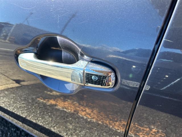 アクア Ｓ　ドライブレコーダー　ＥＴＣ　バックカメラ　カロッツェリアＴＶナビ　アルミホイール　オートライト　スマートキー　電動格納ミラー　ＣＶＴ　衝突安全ボディ　ＡＢＳ　ＥＳＣ　ＵＳＢ　Ｂｌｕｅｔｏｏｔｈ（30枚目）